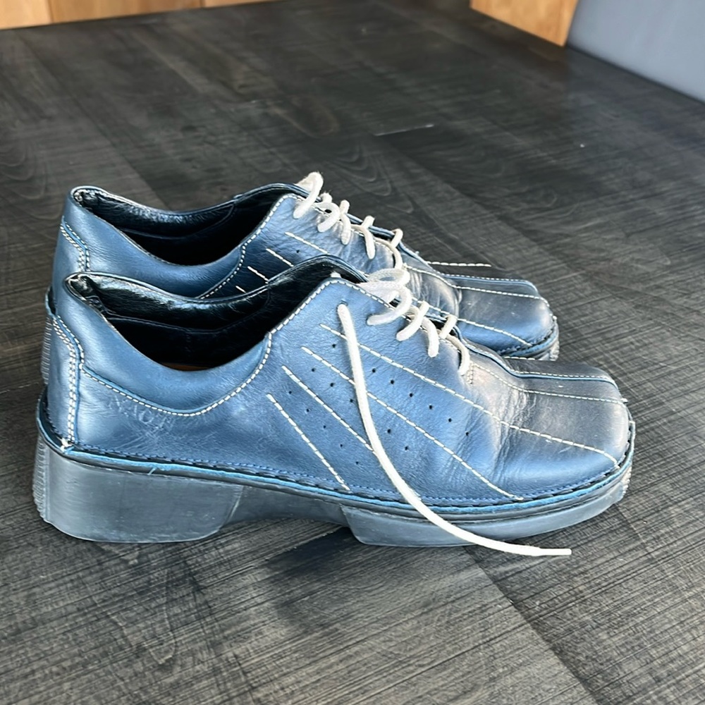 Naot Blue Square Toe Lace Up  Leather Size 39.